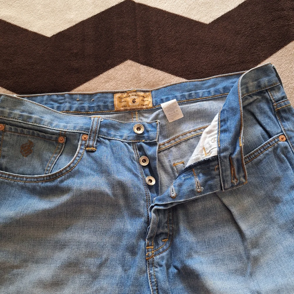Men's Y2K jeans by RocaWear
